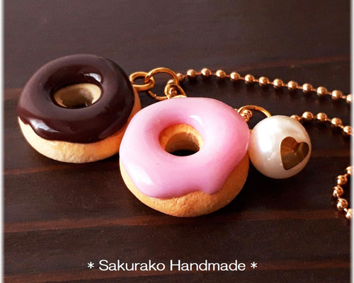 さくらくまのドーナツ　キーホルダー　フェイクスイーツ 893aec300e19de9d370418959c170b