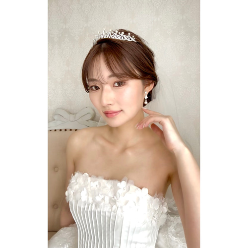 ゼクシィ掲載】パール クラウン クラシカル 花嫁 結婚式 低め ゼクシィ掲載】パール クラウン クラシカル 花嫁 結婚式 低め