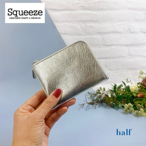 薄くて軽いコンパクトな財布 10枚カードポケット シルバー箔 その他