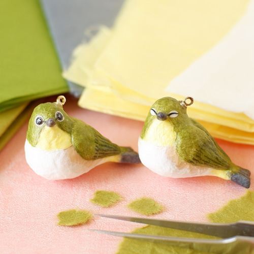 和紙小物/アクセサリー『メジロ』 和紙ころシリーズ 鳥 野鳥