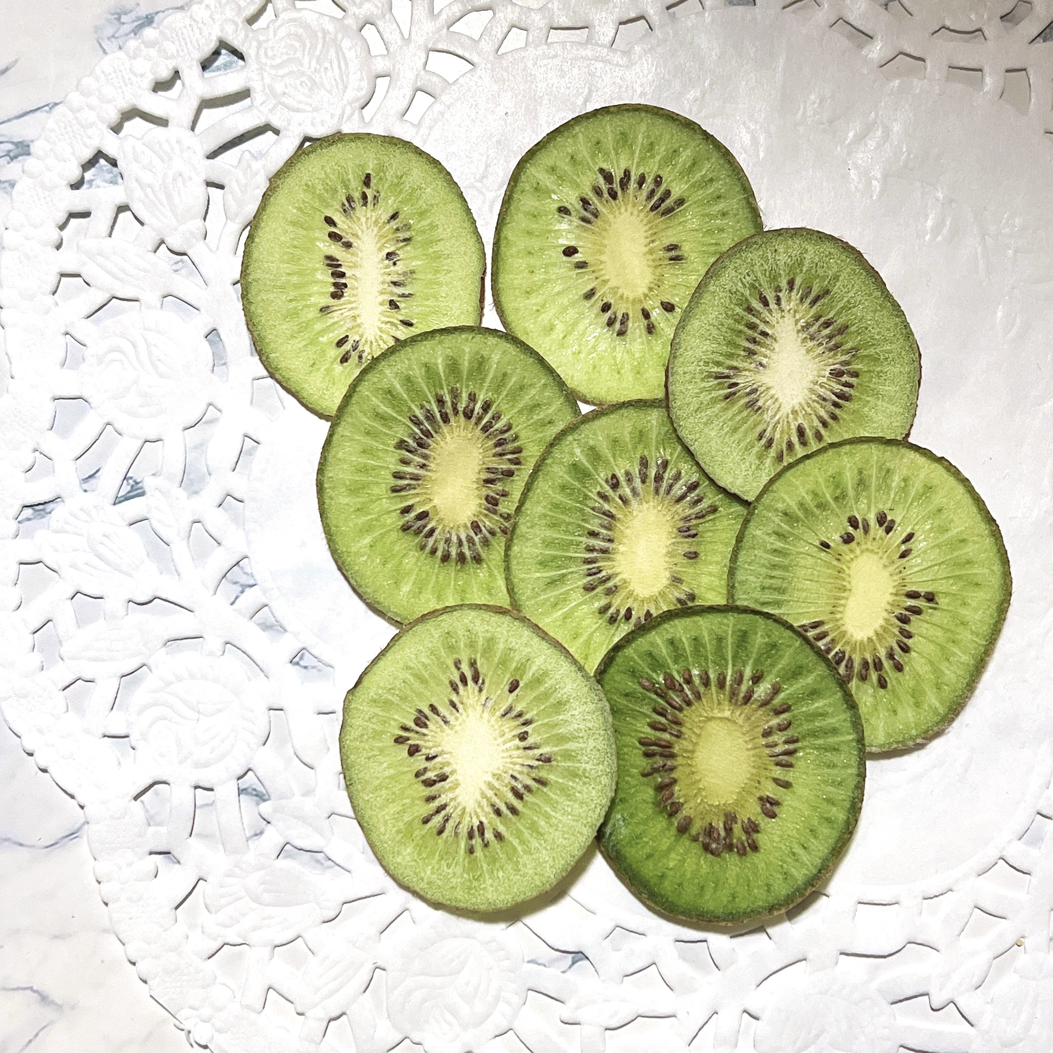 キウイのポニーフック(ミニ)　#押しフルーツ　#ドライフラワー キウイのポニーフック(ミニ) #押しフルーツ #ドライフラワー