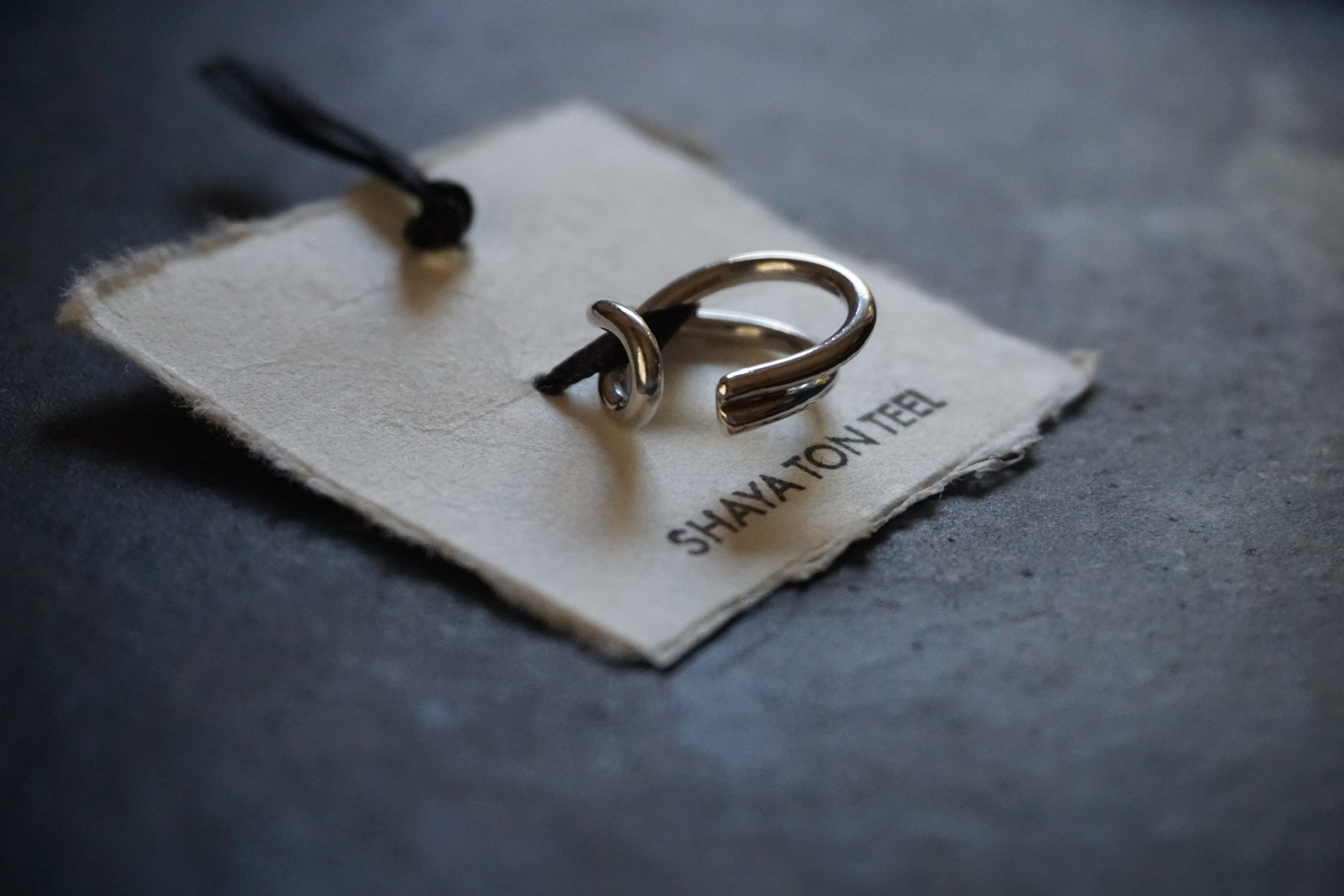 silver950 イヤーカフ 捻