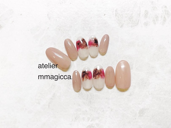 (151)ネイルチップ/ニュアンス/可愛い/上品/大人/ネイル/ネイルアクセサリー 1枚目の画像