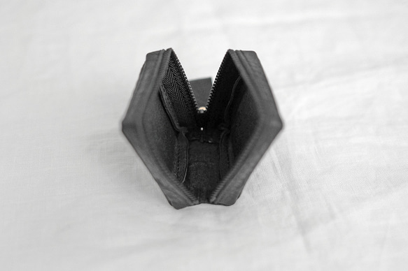 cube pouch -black- 5枚目の画像