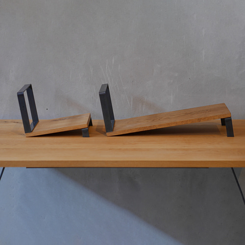 送料無料／[Slanting Stand]ブックスタンド 古材 アイアン 本立て