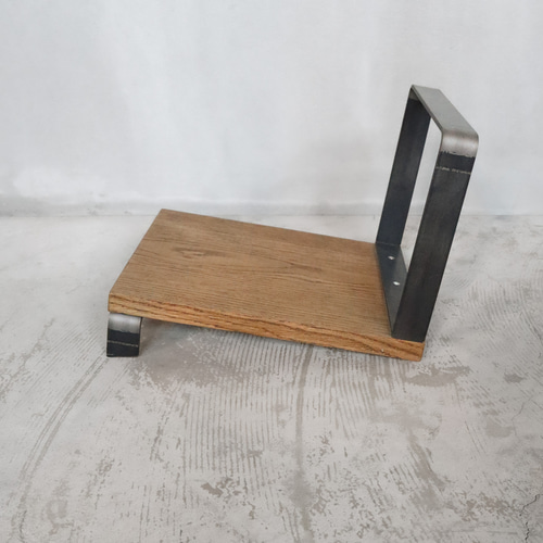 送料無料／[Slanting Stand]ブックスタンド 古材 アイアン 本立て