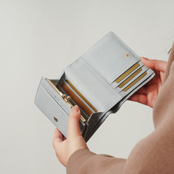 【刻印可】内側の小銭入れが がま口の二つ折り財布　フェルモ　MH1371 2枚目の画像