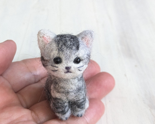 □再販 羊毛フェルトの小さな子猫(アメショー) 猫グッズ 猫雑貨