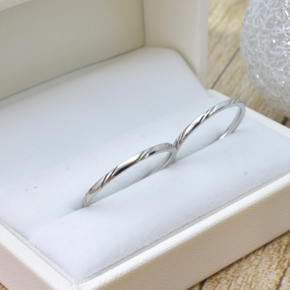 【セール 登場から人気沸騰】 繊細・華奢ペアリング サージカル 金属アレルギー 結婚指輪 アクセサリー