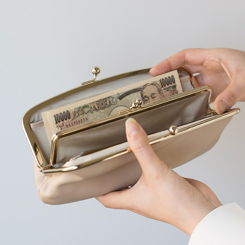 フモフモ 親子がま口お財布 3日以内発送】中も外もがま口で開けやすい！ 親子がま口長財布