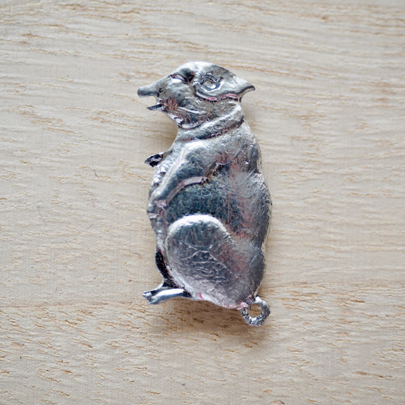 ドイツの錫細工のラッキーチャーム／チャーム〜幸せの豚さん〜 1枚目の画像