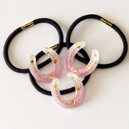 キーホルダー・ストラップ・ヘアゴム 蹄鉄 金の桜 ver.3 キーリング  