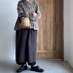 軽さが特徴　持ちやすいかごバッグ　コロンと丸いりぼんのバッグ 6枚目の画像