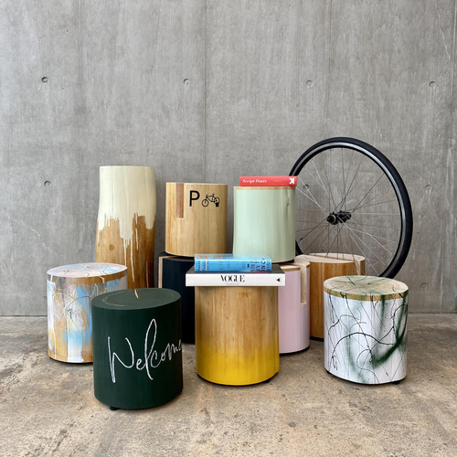 黒板塗料を塗った切り株 高さ約31cm