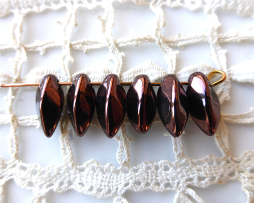 尖ったしずく チェコビーズCzech Glass Beads8個 ビーズ bunako 通販