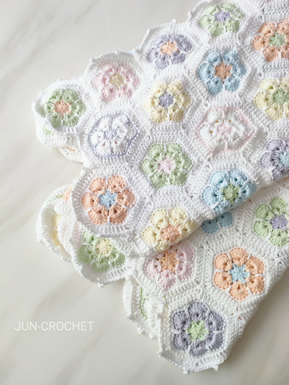 お花畑ブランケット 約107cm×約82cm お花畑ブランケット 約107cm×約82cm お花畑ブランケット 約107cm