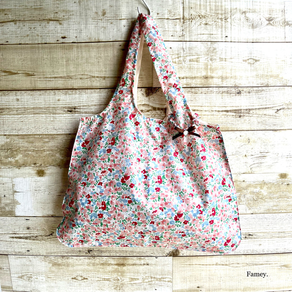 creema限定☆大人かわいい！花柄大きめバッグ（ピンク） ナイロン 撥水