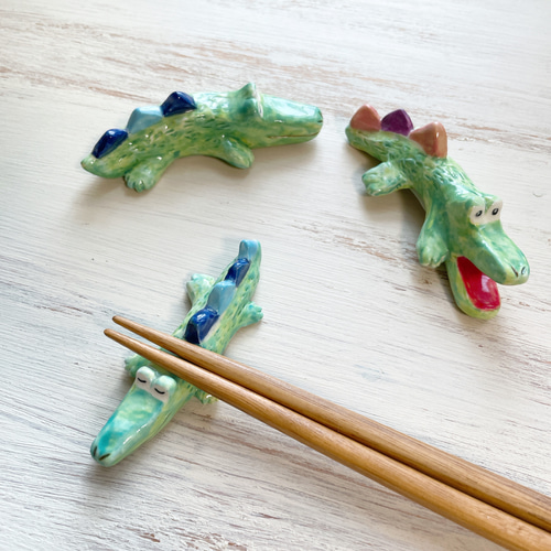 再販】ワニさん 箸置き 口開け・口閉じ/陶器 わに 置物 箸・箸置き