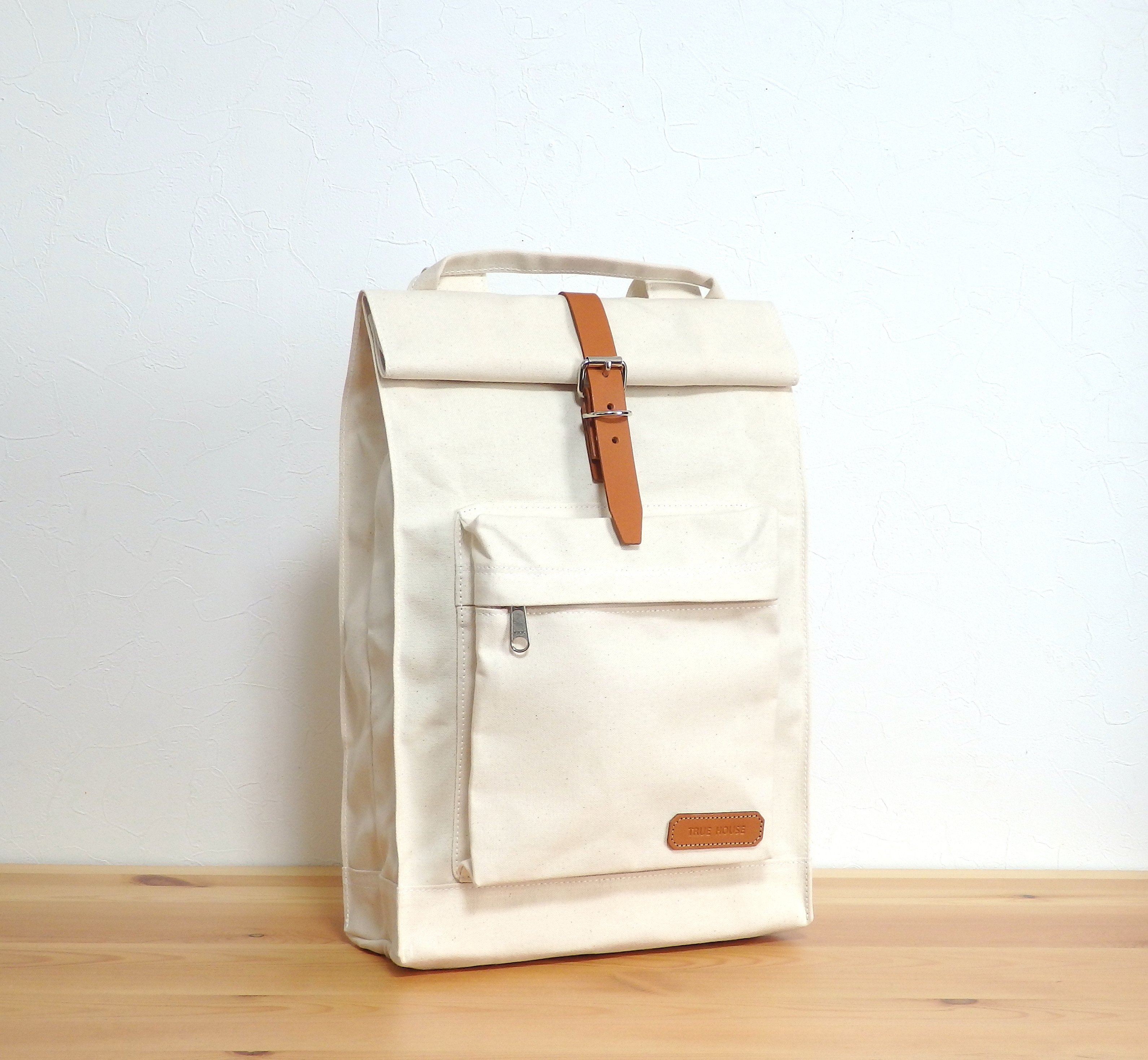 【受注制作】Sサイズ パラフィン加工 10号帆布のリュックサック 生成り