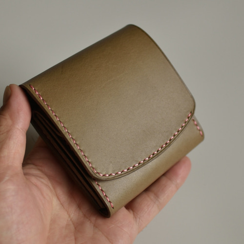 コンパクトウォレット 美品 本革 コンパクトウォレット 二つ折り財布 折り財布【受注制作