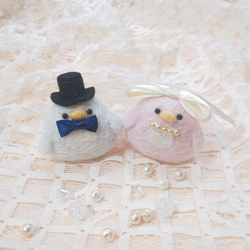 キラキラつぶらな瞳のぽっちゃりペンギンさん ウェルカムドール 羊毛