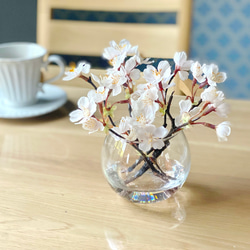 桜を生けた日本の心を一年中楽しめるアーティフィシャルフラワー花器付きセット 2枚目の画像