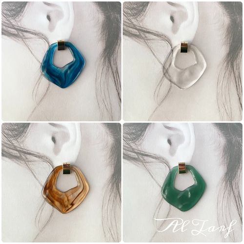 花びらのようなドイツ製アクリルの大ぶりフープピアス/イヤリング