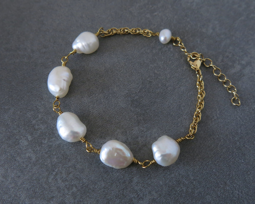 中粒バロック淡水パール パールが連なるブレスレット 淡水パール