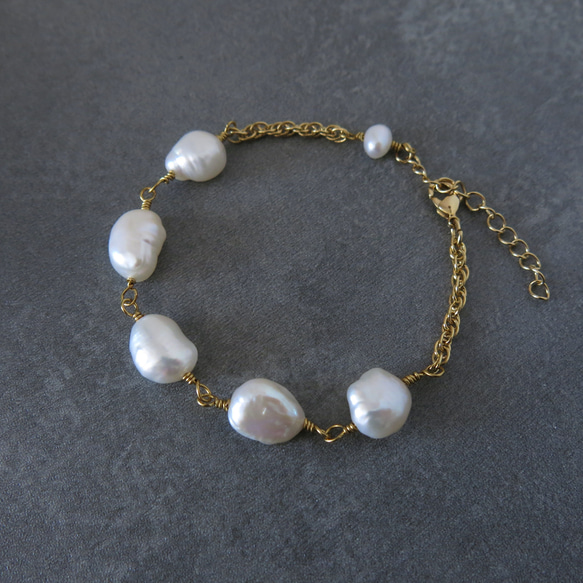 いろいろな形の淡水パール　バロック　ブレスレット いろいろな形の淡水パール バロック ブレスレット いろいろな形の淡水