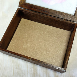 ダイヤ模様の木箱　昭和レトロな菱形模様の小物入れ　ステンドグラス風 5枚目の画像