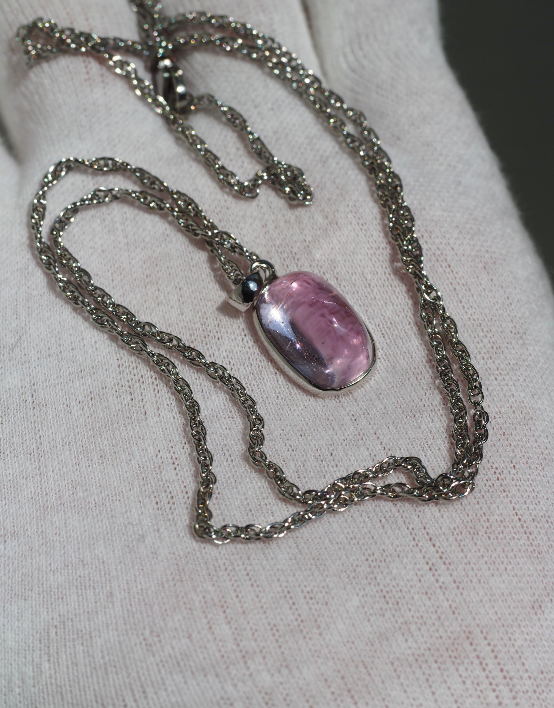 クンツァイト１８　S925ペンダントトップ（チェーン付き）