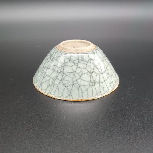 青瓷盃 圓田拓男作 美術年鑑掲載作家 共箱 青瓷 青磁 盃 ぐい呑 ぐい呑