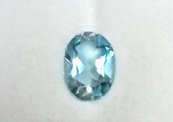 ブルートパーズ 3.25CT 美品 4枚目の画像