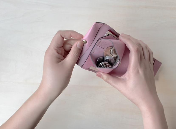 <高級革>フランスレザー使用コンパクト財布（ピンク） 12枚目の画像