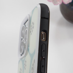 【iPhone17対応】お花と暮らそう 強化ガラスケース 北欧 スマホケース/スマホカバー 9H強化ガラス 花 花柄 6枚目の画像