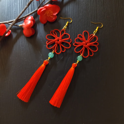 翡翠】八重菊結びとタッセルのピアス(イヤリング)（色オーダー可