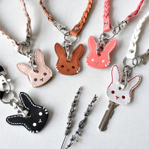 希少　美品　エルメス　ウサギチャーム　キーホルダー　箱付き 希少 HERMES エルメス ウサギチャーム キーホルダー 箱付き