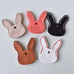 【うさぎ】キーカバー＆革ロープ＆ナスカン付【5色選択・還暦祝】バックチャーム ※袋ラッピング無料 5枚目の画像