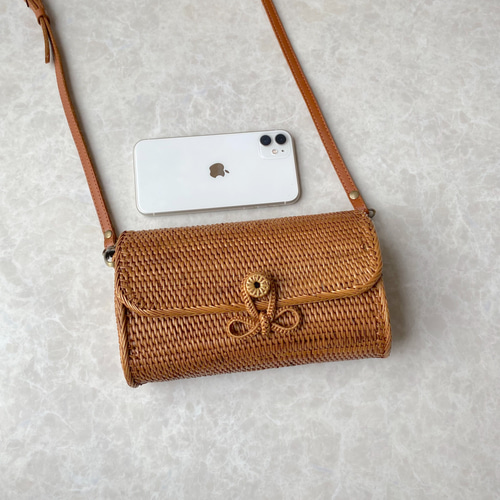 ちょこっとお出かけミニポーチ♪スマホショルダー スマホポーチ