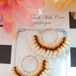 ♡デリカビーズフリンジ<beige>♡ ピアス（フック・チェーン） YASUKO