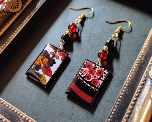 和風　花札柄　アクリル六角形　ピアス　¥780 花札ピアス(イヤリング)（花見で一杯）【桜【サブカル【卒業式【和風