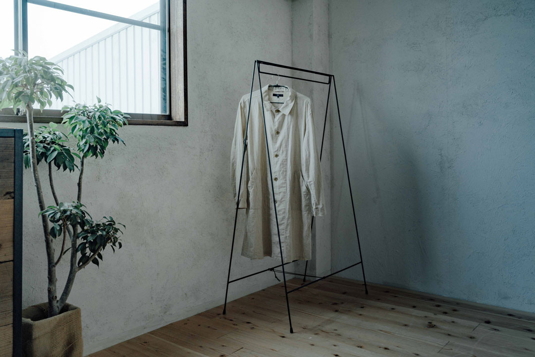 ハンガーラック　ハンドメイド 送料無料】FOLDING HANGER RACK/ハンガーラック/折りたたみ可能