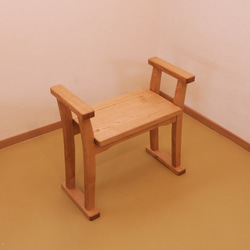 玄関椅子／両手付き椅子(クリ・オイル)【受注制作】 1枚目の画像