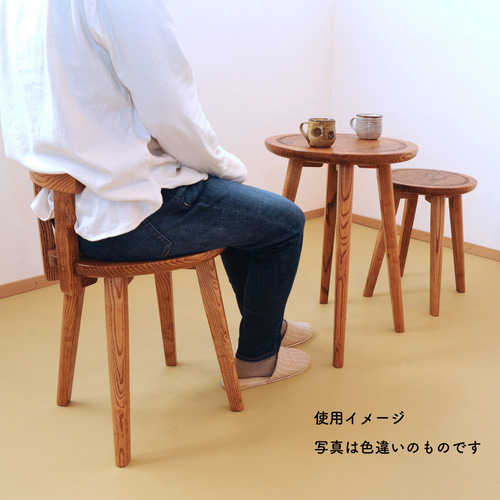 手彫りの丸スツール｜座面高さ42(クリ・着色オイルDBR)デスク
