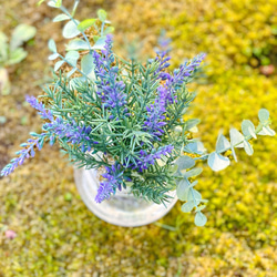 ハーブの女王♡ラベンダーの水換えなしずっと綺麗なお花の花瓶付きherb 2枚目の画像