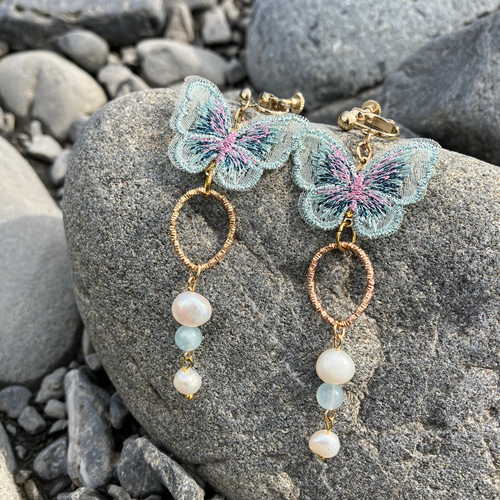 アクアマリンとバロックパール バタフライロングピアス イヤリング