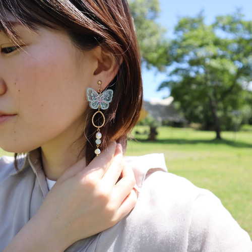 アクアマリンとバロックパール バタフライロングピアス イヤリング