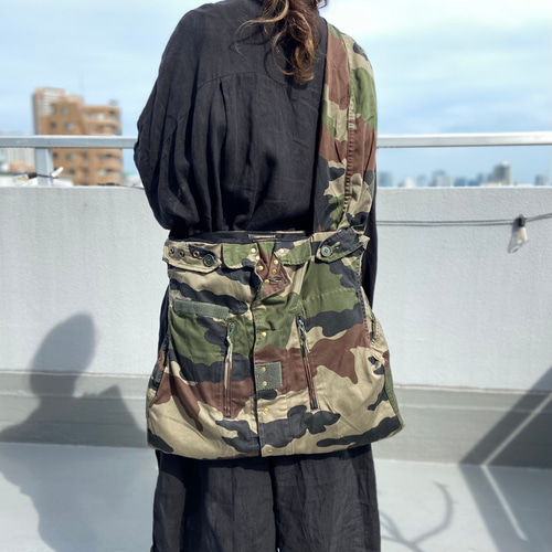 ミリタリーF2ジャケットリメイク＊2WAYショルダー＊迷彩柄