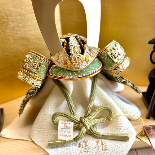 新商品 五月人形 こどもの日 五月人形 松刀6号兜檜平台飾り 五月人形