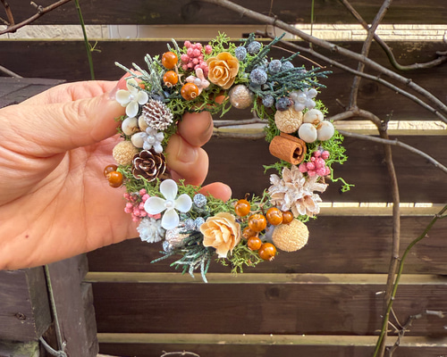 新作》⚪︎。。⚪︎森の香りナッツたっぷりミニリース プリザーブド